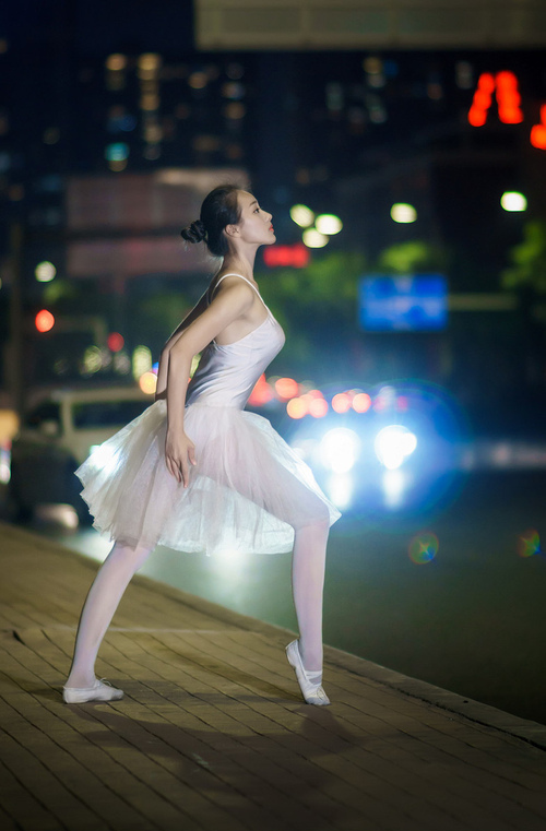 世界八球锦标赛中国夺三项桂冠，世锦赛八强