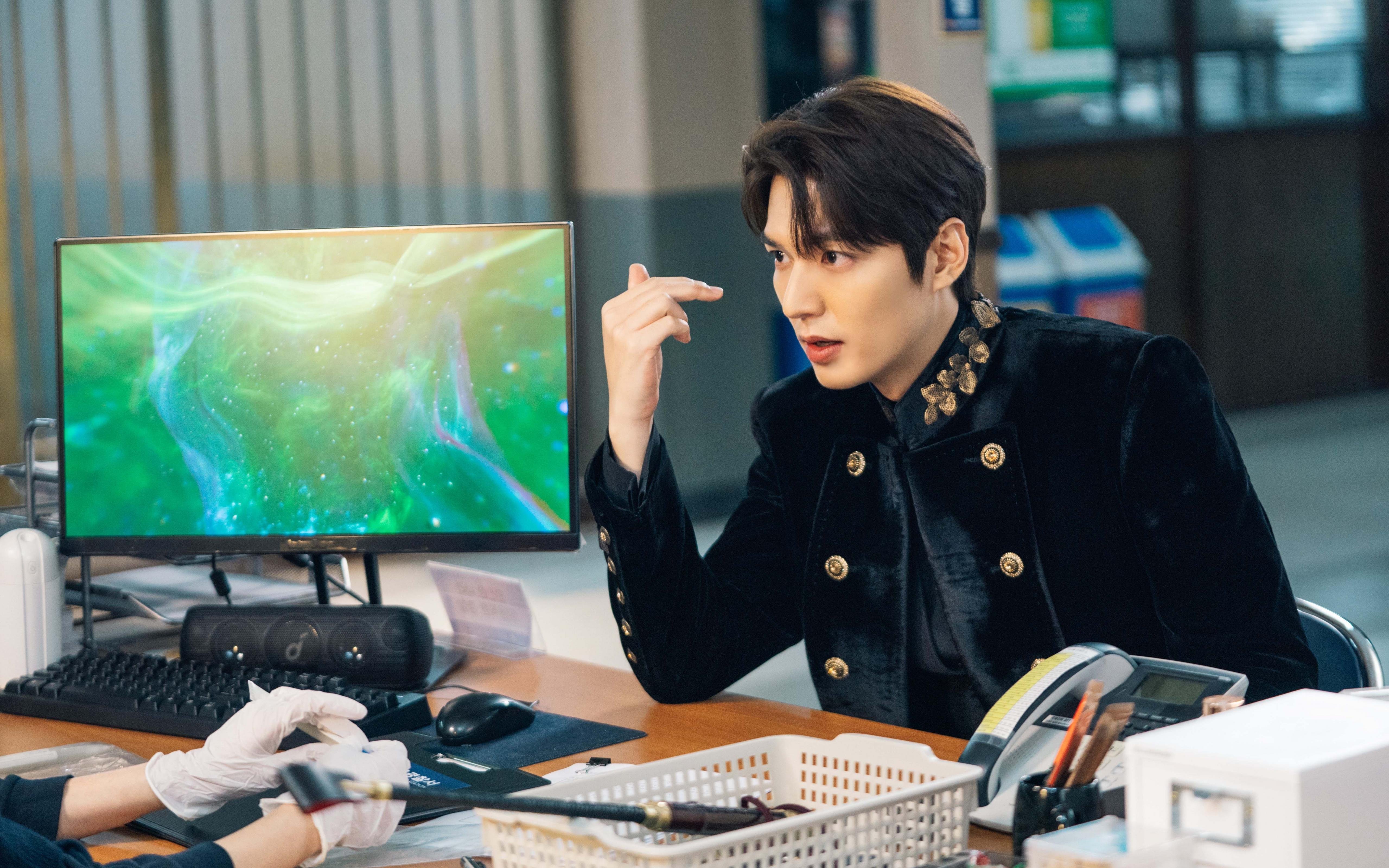 亚洲杯中国足球战平 球迷鼓励继续前行，亚洲杯足球中国队赛程表